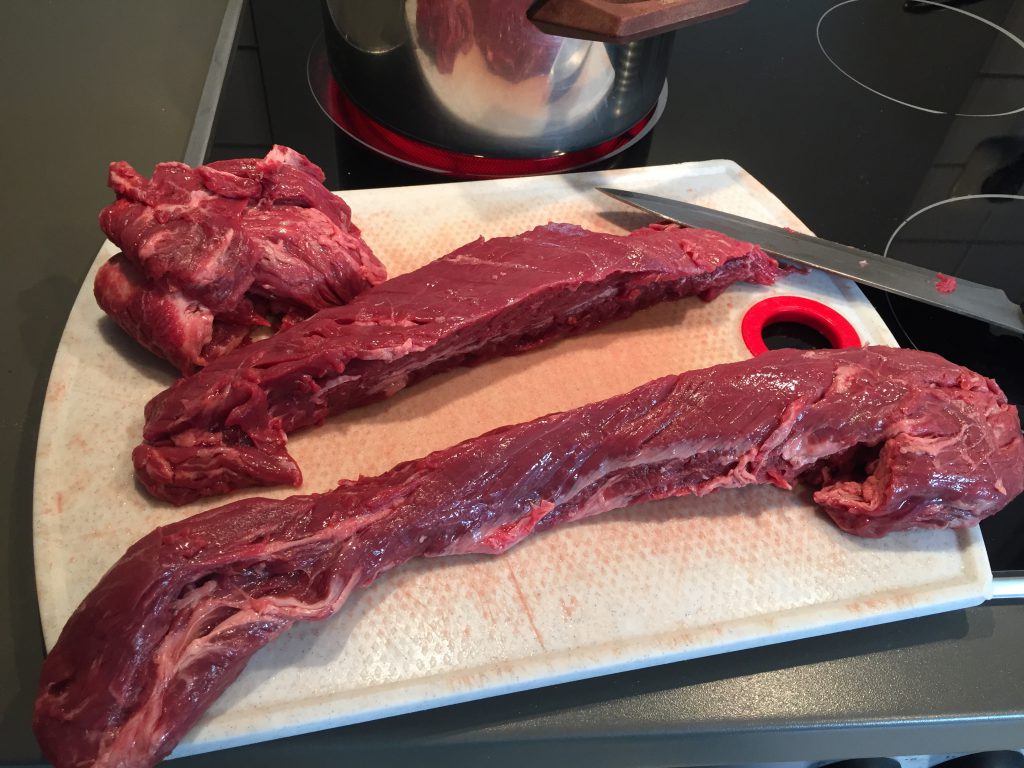Onglet ohne Sehne in zwei Teile zerteilt
